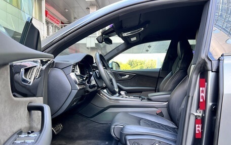 Audi SQ8, 2021 год, 8 498 000 рублей, 13 фотография