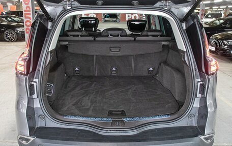 Renault Espace V рестайлинг, 2017 год, 1 698 000 рублей, 10 фотография