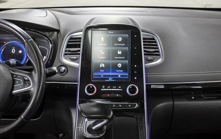 Renault Espace V рестайлинг, 2017 год, 1 698 000 рублей, 15 фотография