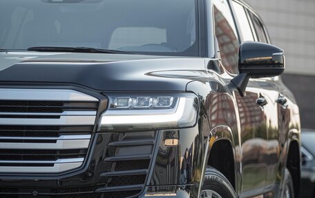 Toyota Land Cruiser, 2023 год, 9 150 000 рублей, 2 фотография