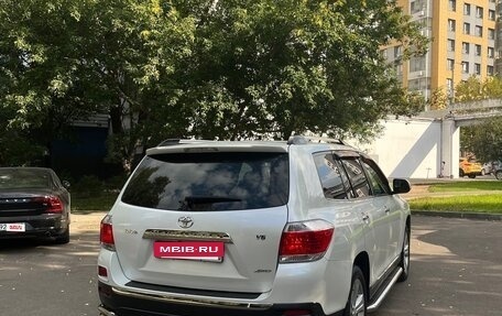 Toyota Highlander III, 2012 год, 2 580 000 рублей, 5 фотография