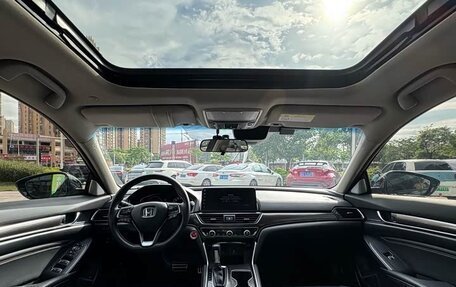 Honda Accord IX рестайлинг, 2022 год, 1 650 000 рублей, 10 фотография