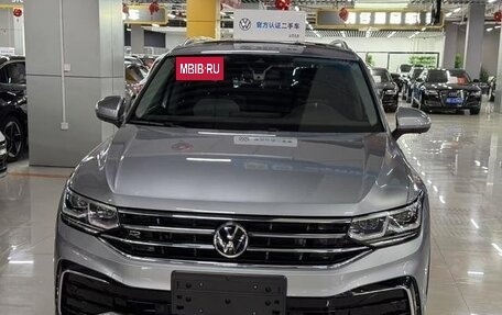 Volkswagen Tiguan II, 2021 год, 2 326 000 рублей, 6 фотография