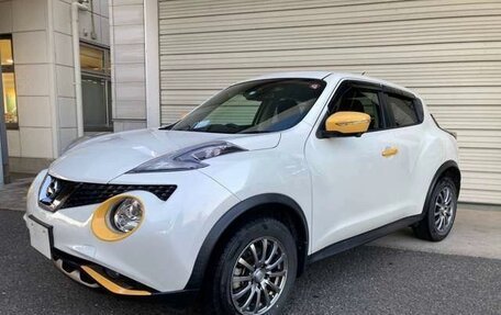 Nissan Juke II, 2019 год, 1 055 000 рублей, 2 фотография