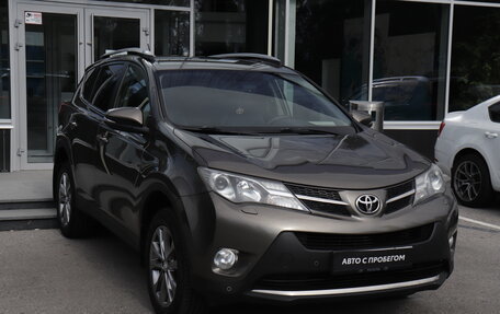 Toyota RAV4, 2014 год, 1 815 000 рублей, 3 фотография