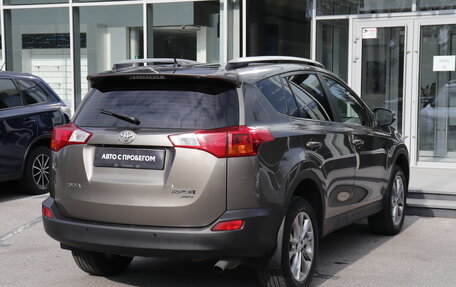 Toyota RAV4, 2014 год, 1 815 000 рублей, 5 фотография