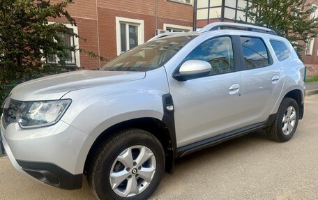 Renault Duster, 2022 год, 1 700 000 рублей, 4 фотография