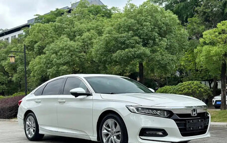 Honda Accord IX рестайлинг, 2021 год, 1 700 000 рублей, 3 фотография