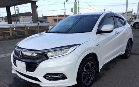 Honda Vezel, 2020 год, 1 477 000 рублей, 3 фотография