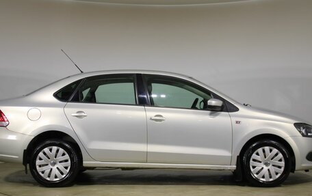 Volkswagen Polo VI (EU Market), 2011 год, 570 000 рублей, 4 фотография