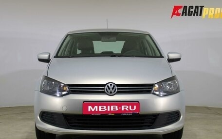 Volkswagen Polo VI (EU Market), 2011 год, 570 000 рублей, 2 фотография