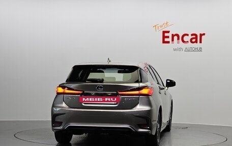 Lexus CT I рестайлинг, 2018 год, 2 099 000 рублей, 4 фотография