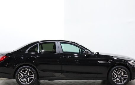 Mercedes-Benz C-Класс, 2019 год, 2 350 000 рублей, 4 фотография