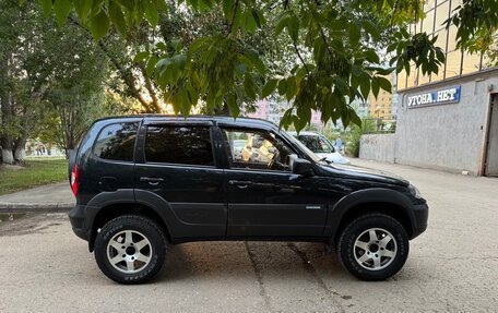 Chevrolet Niva I рестайлинг, 2013 год, 635 000 рублей, 4 фотография