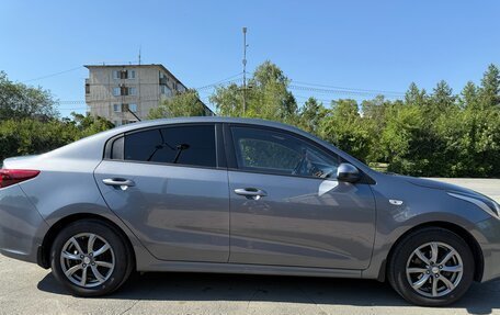 KIA Rio IV, 2018 год, 1 450 000 рублей, 3 фотография