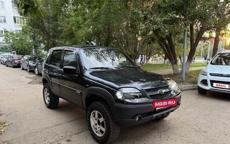 Chevrolet Niva I рестайлинг, 2013 год, 635 000 рублей, 2 фотография