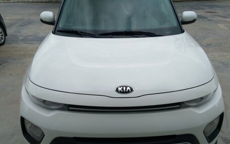 KIA Soul III, 2020 год, 1 650 000 рублей, 2 фотография