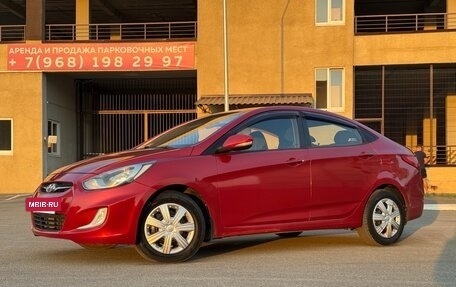 Hyundai Solaris II рестайлинг, 2011 год, 675 000 рублей, 4 фотография