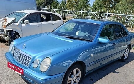 Mercedes-Benz E-Класс, 1999 год, 350 000 рублей, 4 фотография