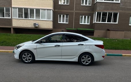 Hyundai Solaris II рестайлинг, 2016 год, 480 000 рублей, 2 фотография
