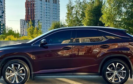 Lexus RX IV рестайлинг, 2017 год, 3 190 000 рублей, 8 фотография