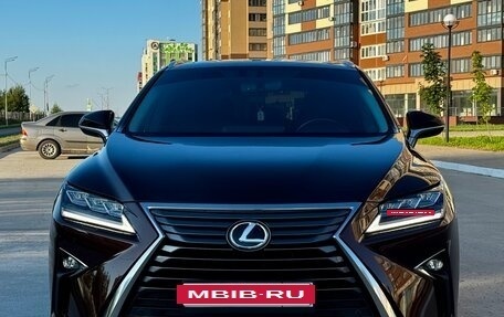 Lexus RX IV рестайлинг, 2017 год, 3 190 000 рублей, 2 фотография