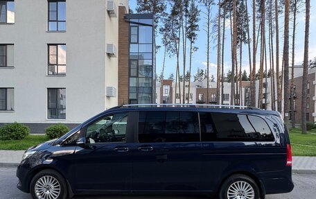 Mercedes-Benz V-Класс, 2018 год, 6 379 000 рублей, 5 фотография