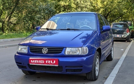 Volkswagen Polo III рестайлинг, 1999 год, 330 000 рублей, 1 фотография