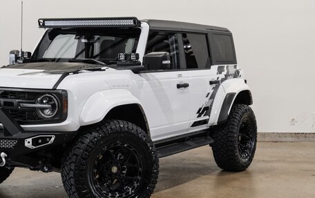 Ford Bronco, 2022 год, 9 952 639 рублей, 6 фотография