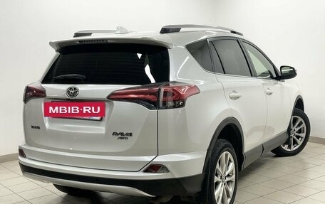 Toyota RAV4, 2016 год, 2 500 000 рублей, 4 фотография
