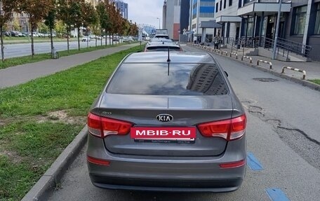 KIA Rio III рестайлинг, 2015 год, 709 999 рублей, 3 фотография