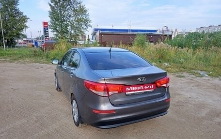 KIA Rio III рестайлинг, 2015 год, 709 999 рублей, 2 фотография