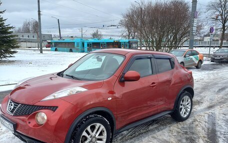 Nissan Juke II, 2012 год, 900 000 рублей, 2 фотография