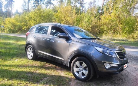 KIA Sportage III, 2013 год, 1 090 000 рублей, 2 фотография