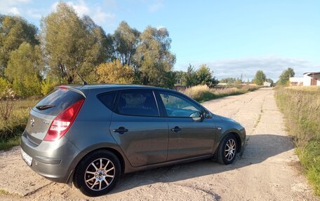 Hyundai i30 I, 2010 год, 670 000 рублей, 2 фотография