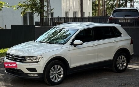 Volkswagen Tiguan II, 2017 год, 2 090 000 рублей, 4 фотография