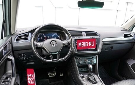 Volkswagen Tiguan II, 2019 год, 3 150 000 рублей, 6 фотография