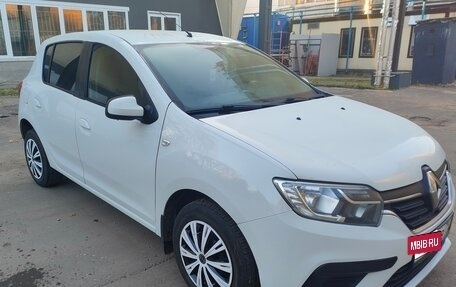 Renault Sandero II рестайлинг, 2020 год, 810 000 рублей, 4 фотография