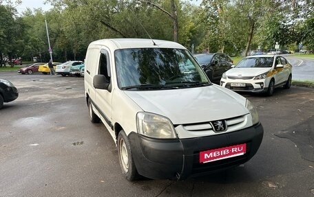 Peugeot Partner II рестайлинг 2, 2011 год, 450 000 рублей, 4 фотография