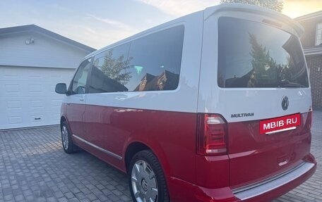 Volkswagen Multivan T6 рестайлинг, 2017 год, 7 250 000 рублей, 6 фотография