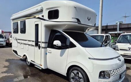 Hyundai Staria, 2025 год, 7 823 000 рублей, 2 фотография