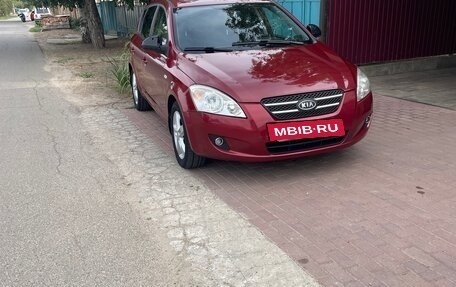 KIA cee'd I рестайлинг, 2008 год, 700 000 рублей, 2 фотография