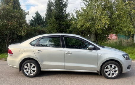 Volkswagen Polo VI (EU Market), 2011 год, 829 000 рублей, 4 фотография