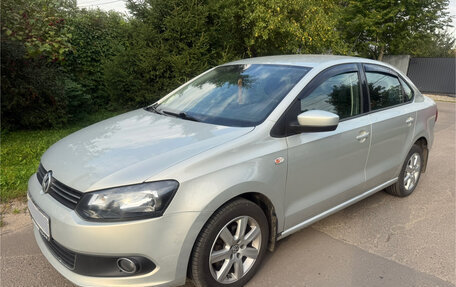 Volkswagen Polo VI (EU Market), 2011 год, 829 000 рублей, 3 фотография