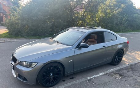 BMW 3 серия, 2007 год, 1 030 000 рублей, 2 фотография