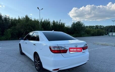 Toyota Camry, 2017 год, 2 290 000 рублей, 4 фотография