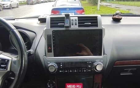 Toyota Land Cruiser Prado 150 рестайлинг 2, 2016 год, 4 200 000 рублей, 4 фотография