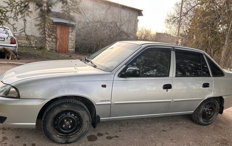 Daewoo Nexia I рестайлинг, 2011 год, 400 000 рублей, 5 фотография