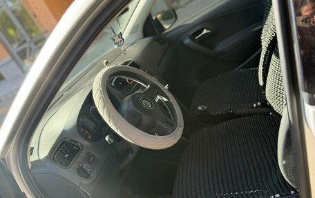 Volkswagen Polo VI (EU Market), 2010 год, 566 000 рублей, 2 фотография