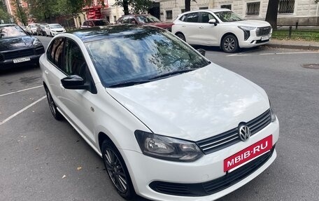 Volkswagen Polo VI (EU Market), 2015 год, 799 999 рублей, 3 фотография